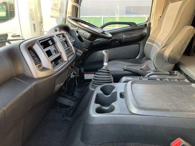 2016 Hino Ranger Aluminum Wing auction photo 5