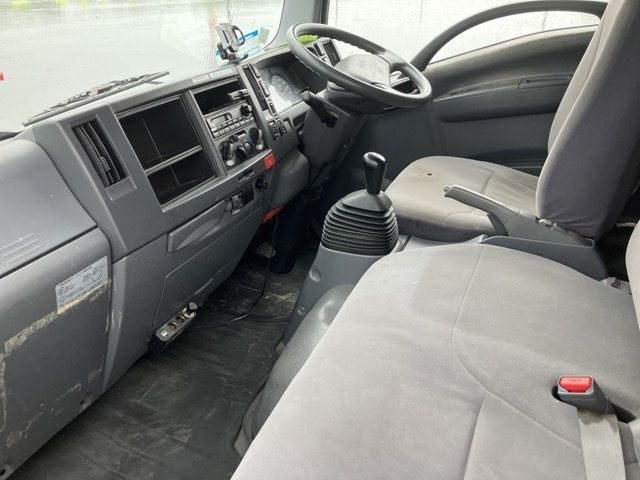 2012 Isuzu Elf アルミバン PG auction photo 5