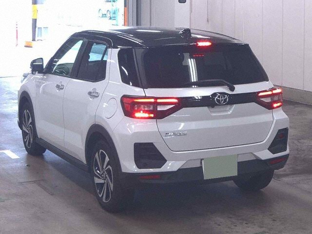 2025 Toyota Raize Z auction photo 2