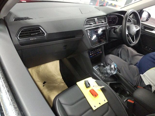 2023 Volkswagen ティグアン TSIエレガンス auction photo 3