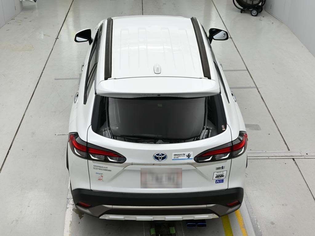2022 Toyota Corolla Cross ハイブリッド Z auction photo 8