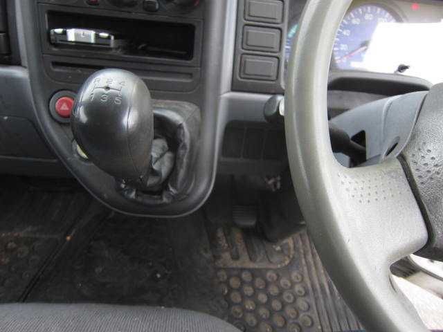 2002 Mitsubishi Fuso Canter 2.0t Aluminum Van auction photo 12