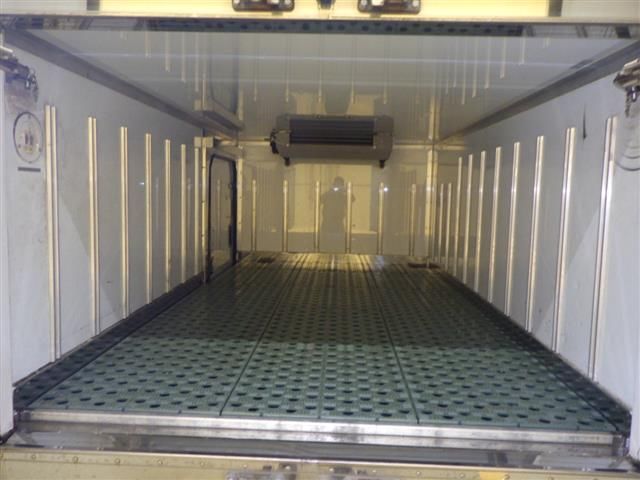 2020 Mazda タイタン Refrigerated and frozen trucks auction photo 4