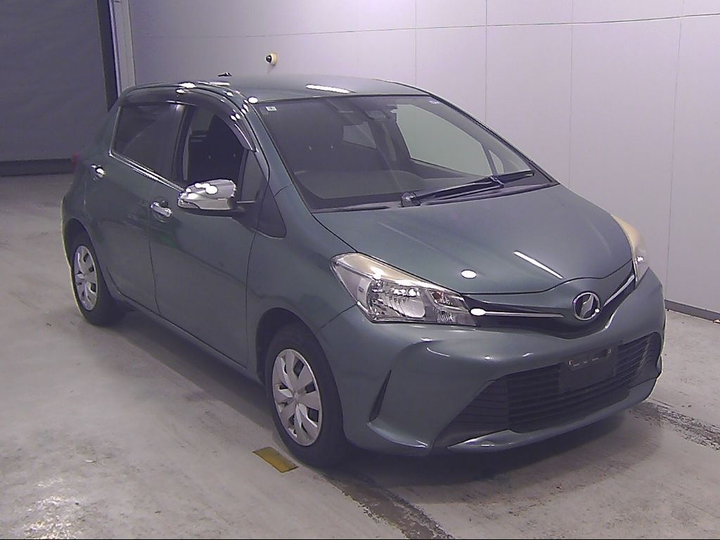 2016 Toyota 5HB Jewela Japan auction vehicle