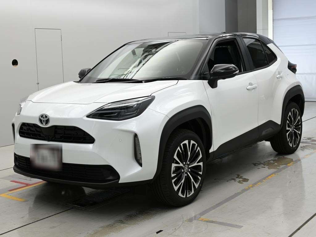 Japan Auction Vehicles 14 2025 Toyota Yaris Cross ハイブリッドZ auction photo