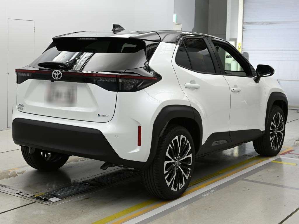 2025 Toyota Yaris Cross ハイブリッドZ auction photo 2