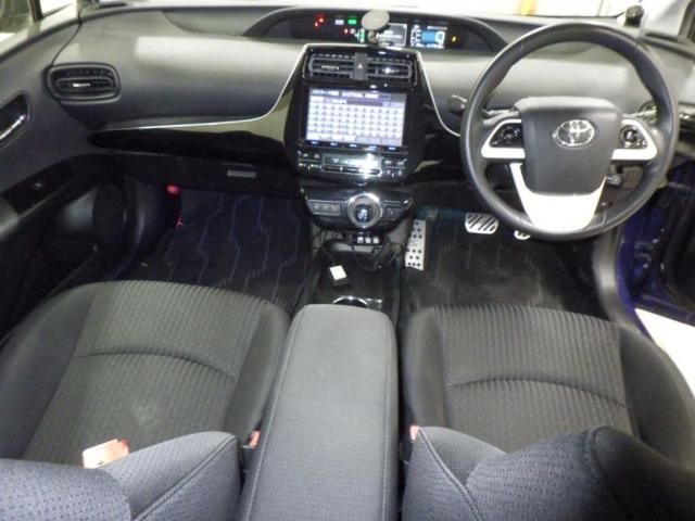 2015 Toyota Prius S auction photo 3