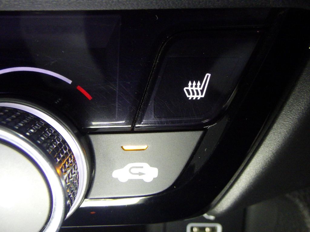 2021 Honda Vezel e:HEV Z auction photo 10