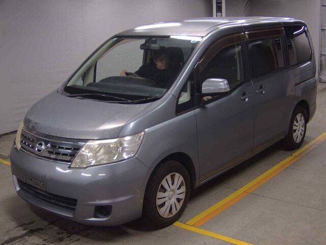 2010 Nissan Serena 20S Vセレクション auction photo 4