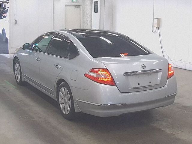 2010 Nissan Teana 250XV auction photo 2