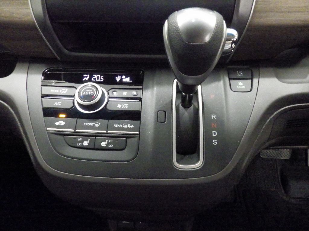 2022 Honda Freed G 6人 auction photo 11