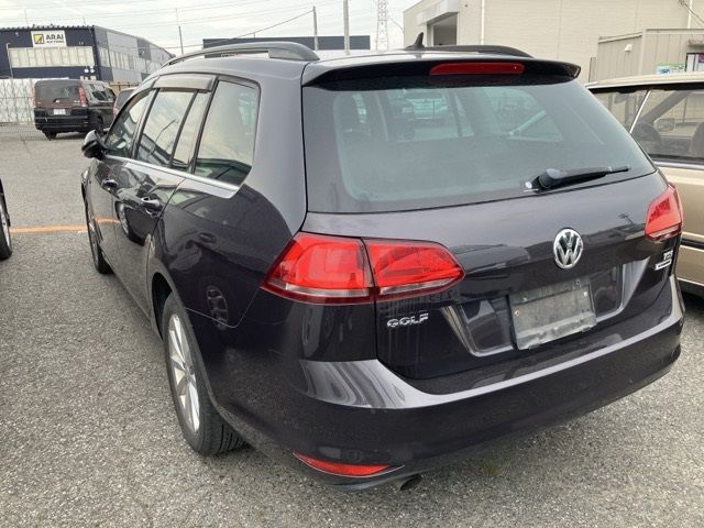 2015 Volkswagen VW ゴルフヴァリアント TSI コンフォートライン auction photo 2