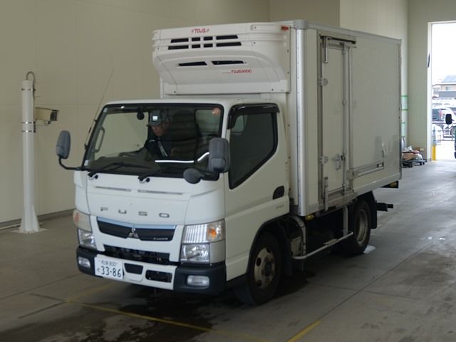2021 Mitsubishi Fuso Canter Reizo Reito Japan auction vehicle