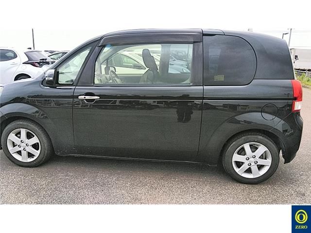 2014 Toyota Porte auction photo 13