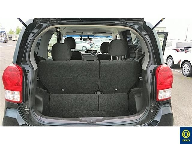 2014 Toyota Porte auction photo 9