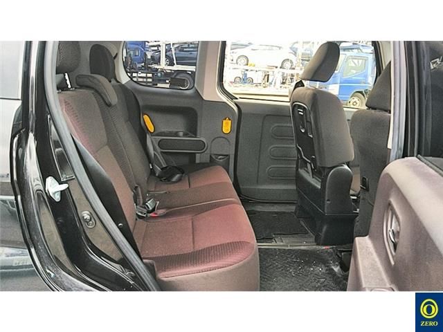 2014 Toyota Porte auction photo 8