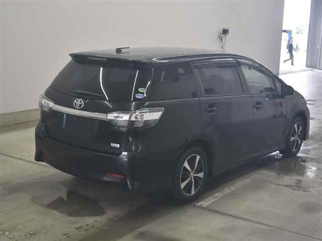 2014 Toyota Wish 1.8S auction photo 5