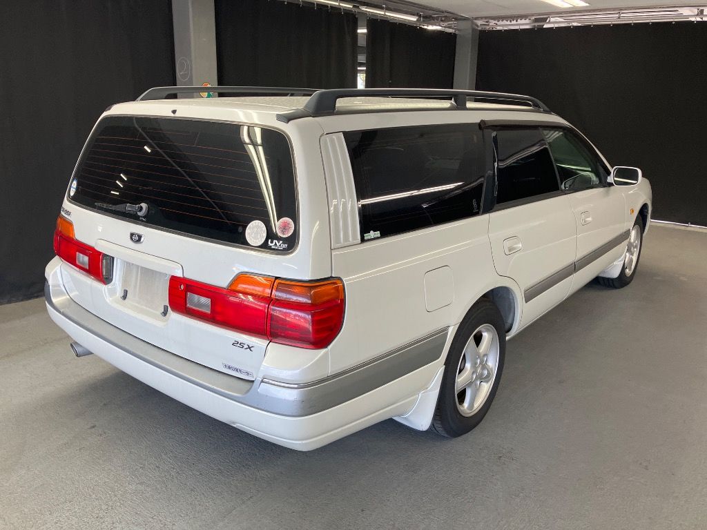 1998 Nissan ステージア 25X auction photo 4