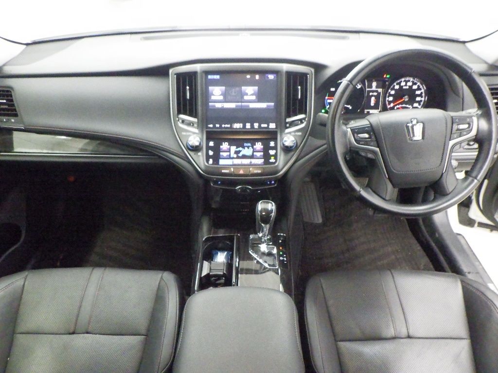 2016 Toyota クラウン SED Hybrid Athlete S auction photo 3