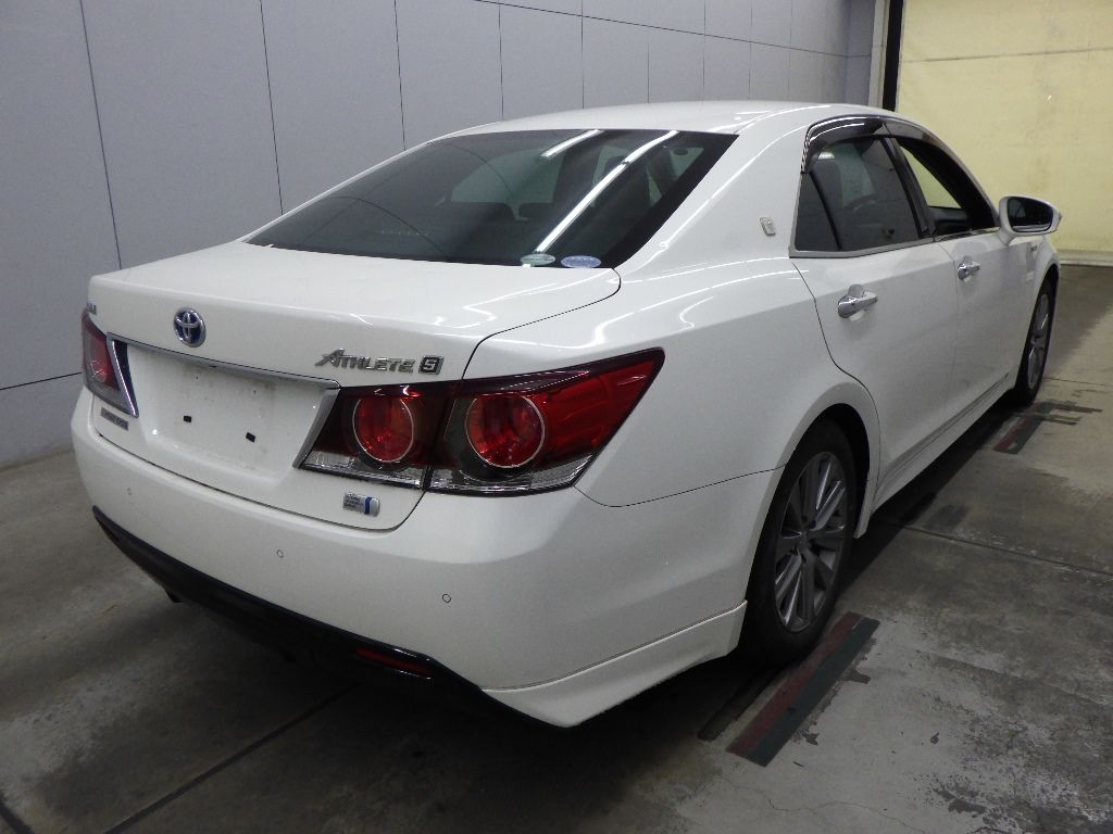 2016 Toyota クラウン SED Hybrid Athlete S auction photo 2
