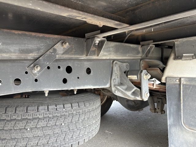 2010 Isuzu Elf Reizo Reito auction photo 16