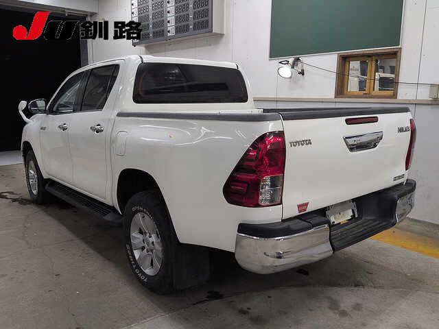 2018 Toyota Hilux 4WD Z auction photo 2