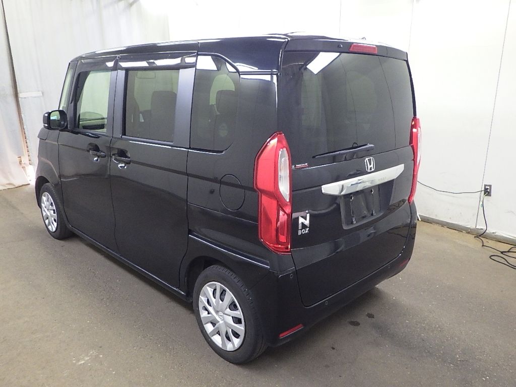 2021 Honda N-BOX L auction photo 5