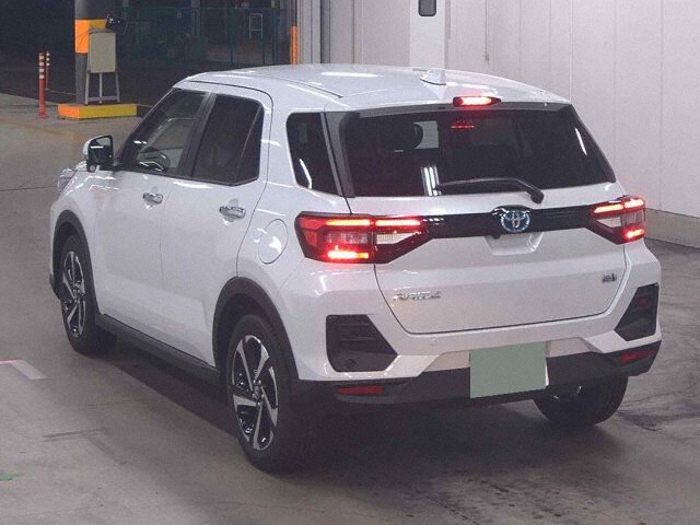 2026 Toyota Raize Hybrid Z auction photo 2