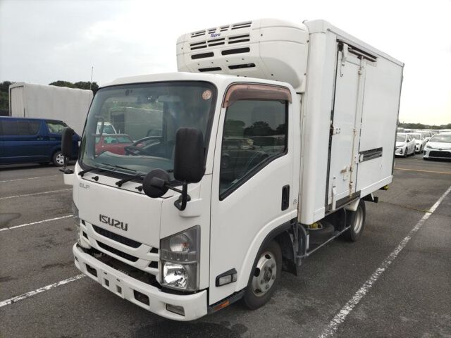 2016 Isuzu Elf Horley auction photo 4