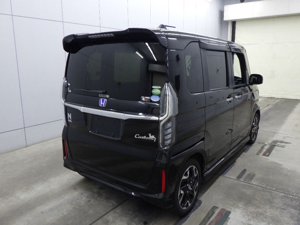 2019 Honda N-BOX カスタムG Lターボホンダセンシング auction photo 2