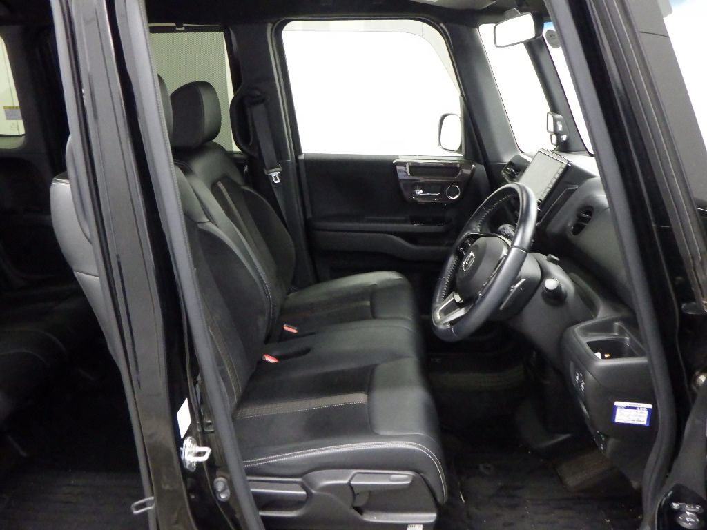2019 Honda N-BOX カスタムG Lターボホンダセンシング auction photo 6