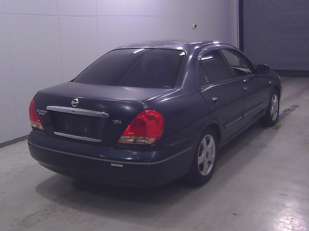 2005 Nissan ブルーバードシルフィ 18Vi auction photo 2