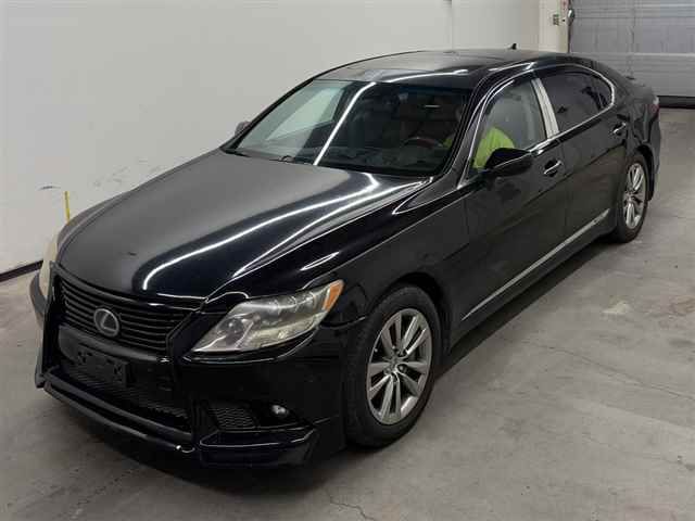 2013 Lexus LS LS600hL auction photo 4