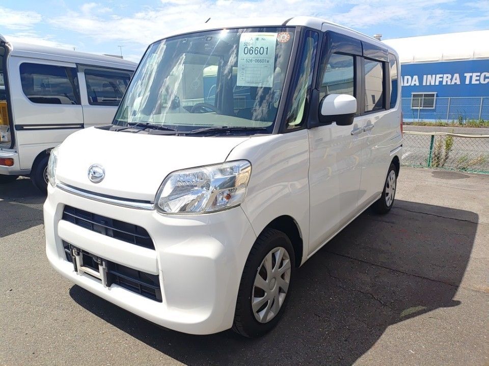 Japan Auction Vehicles 33 2017 Daihatsu Tanto auction photo