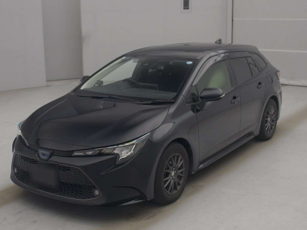 2021 Toyota Corolla Touring Hybrid G-X Pla 4WD Japan auction vehicle