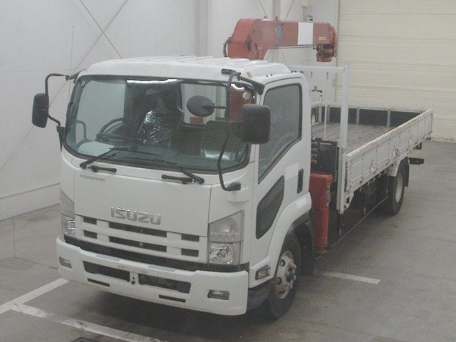 Japan Auction Vehicles 10 2014 Isuzu Forward クレーン付 auction photo