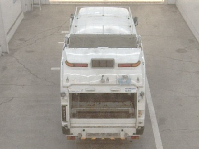 2015 Mitsubishi Fuso Canter Garbage truck auction photo 3