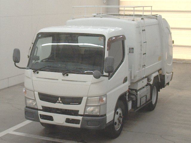 Japan Auction Vehicles 10 2015 Mitsubishi Fuso Canter Garbage truck auction photo