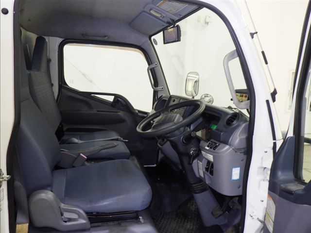 2015 Mitsubishi Fuso Canter Garbage truck auction photo 5