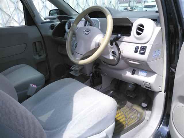 2009 Toyota Porte 130i auction photo 3