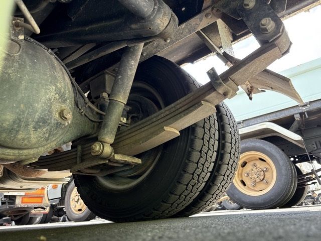 2011 Isuzu Elf ダンプ auction photo 10