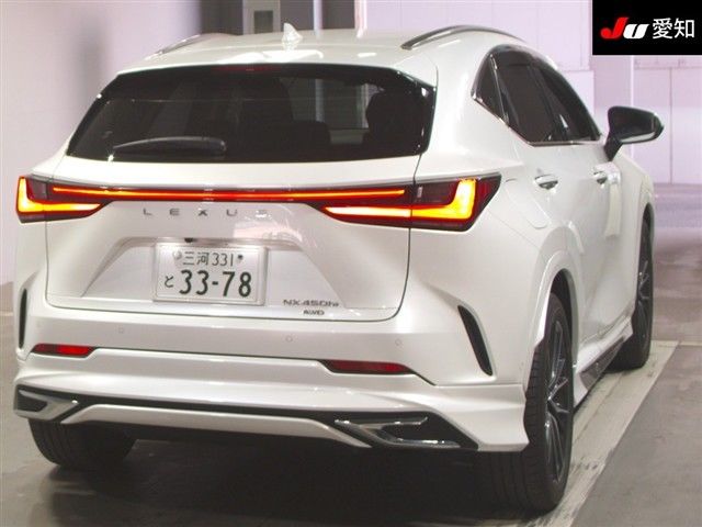 2021 Lexus NX NX450h+ バージョンL auction photo 8