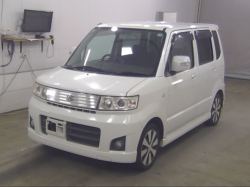 2007 Suzuki Wagon R スティングレーT auction photo 4