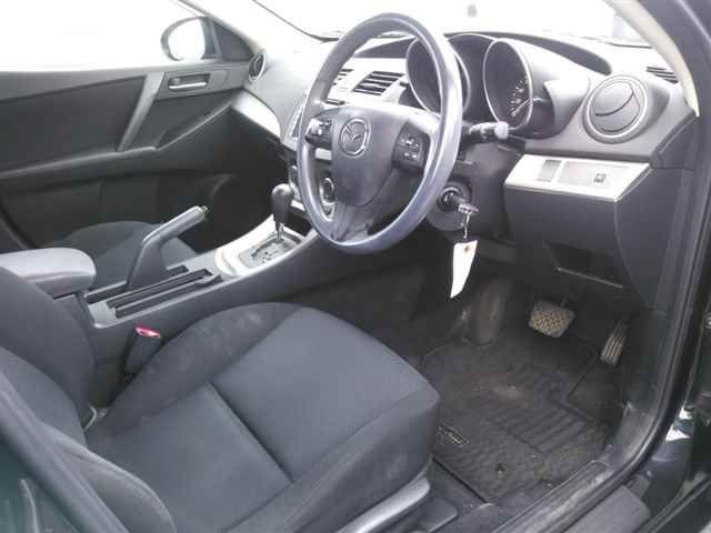 2011 Mazda アクセラ スポーツ 15Cナビエディション auction photo 3