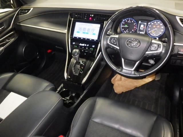 2020 Toyota Harrier プレミアム auction photo 3