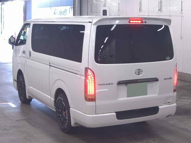 2016 Toyota Hiace L Super GL Dark 4WD auction photo 2
