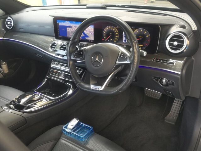 2017 Mercedes-Benz E-Class E43 4MATIC 4WD auction photo 3