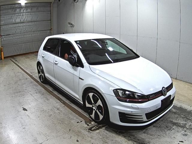 2014 Volkswagen ゴルフGTI ベースグレード Japan auction vehicle