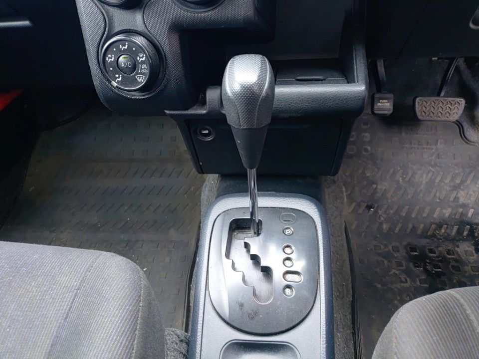 2023 Toyota Probox auction photo 12