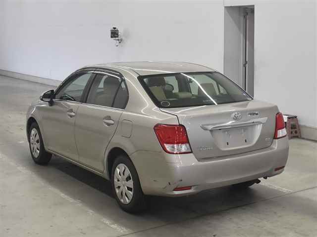 2014 Toyota Corolla Axio 1.5G auction photo 2